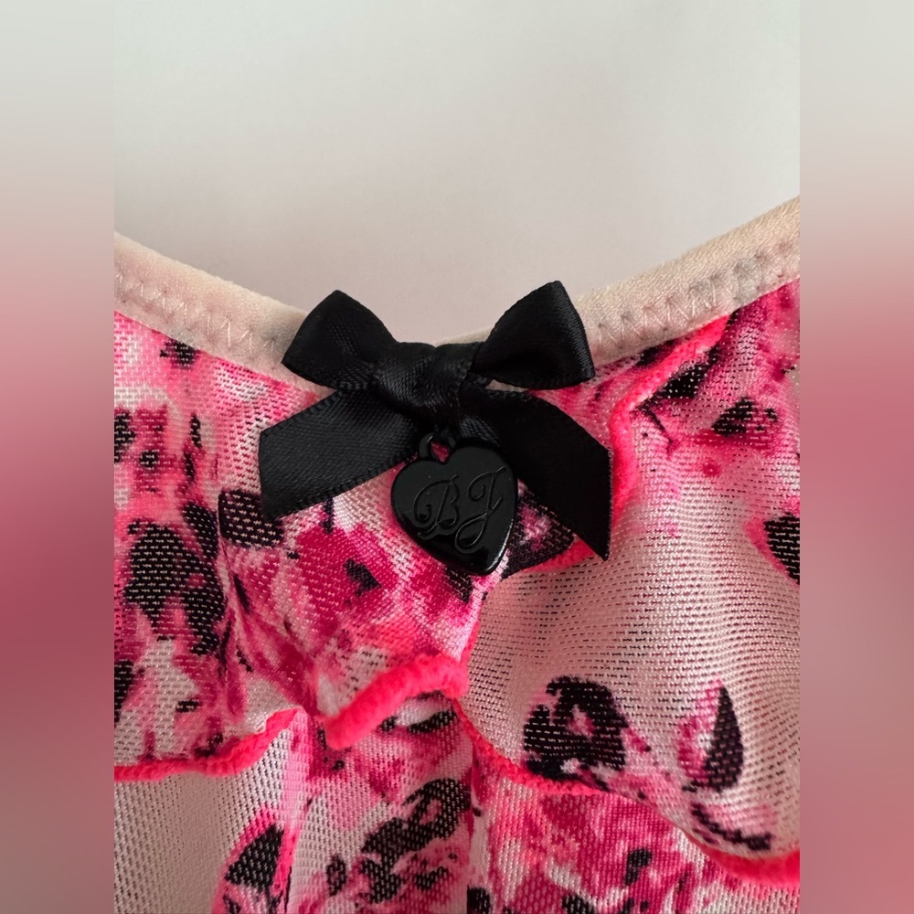 Betsey Johnson Pink Floral Nightgown size L - Picture 3 of 4